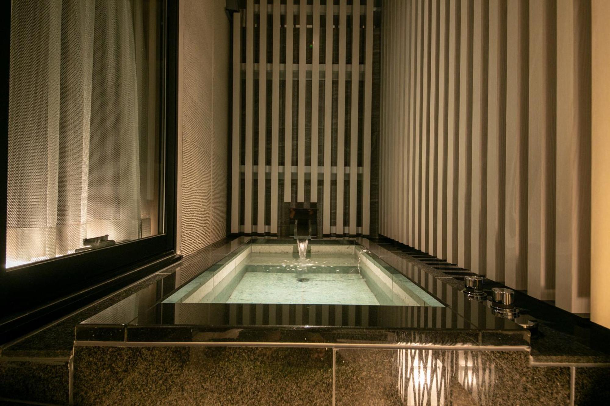 Hotel Karuta Akasaka -Adult Only- Токіо Екстер'єр фото